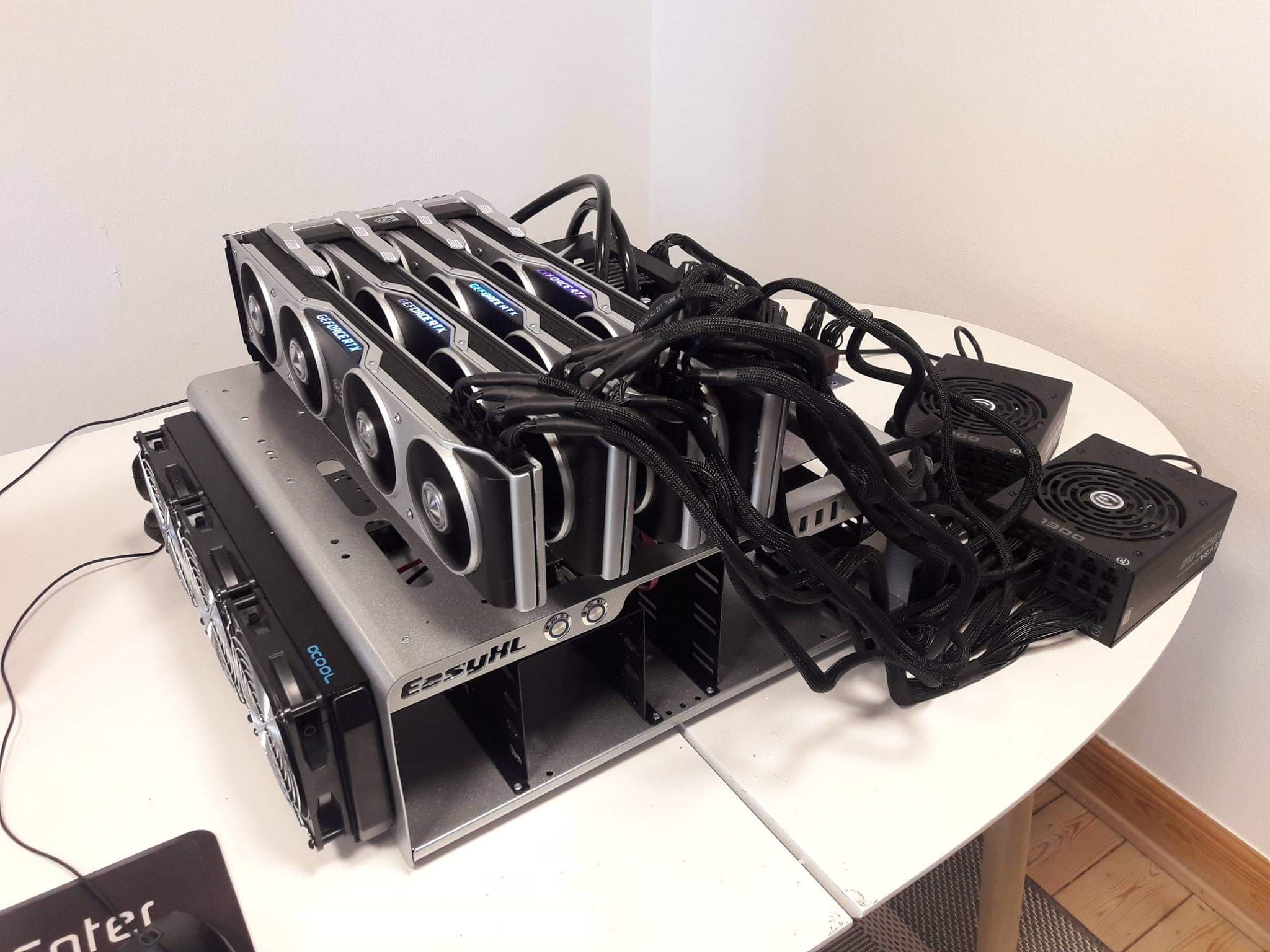 RTX 2090 8-Way SLI – Captain's Workspace